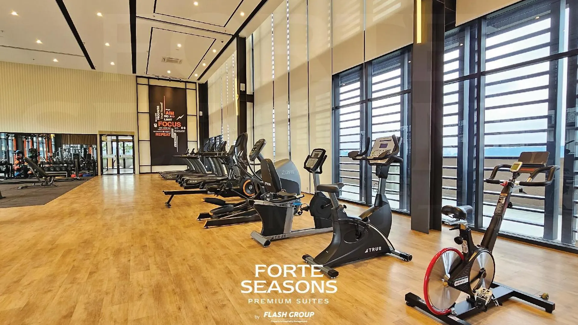 Forte Seasons Mossaz Premium Suites Petaling Jaya Hotel